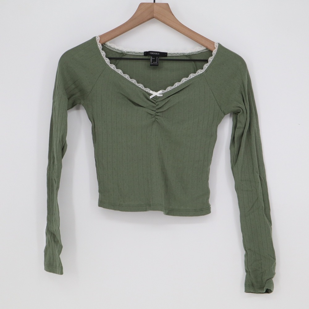 Forever 21 Top Womens S Cropped Sage Green Lace Trim Pointelle Excellent